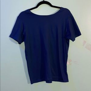 blue tee shirt